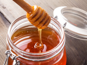 honey is famous for it's moisturising properties.